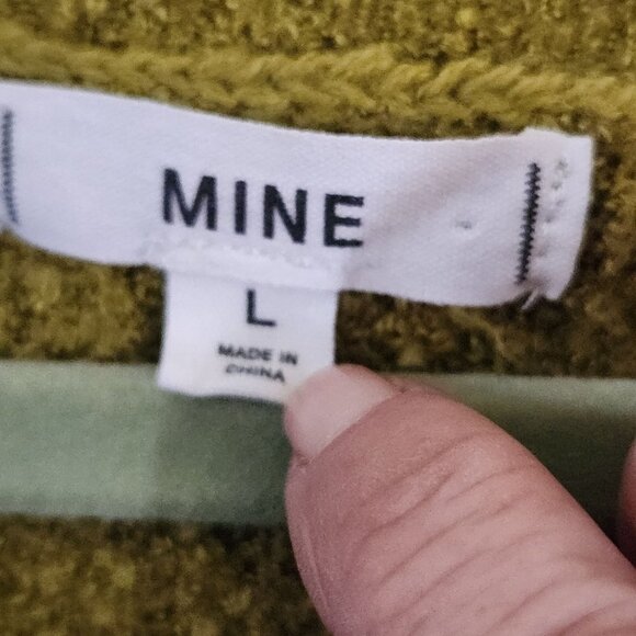 Mine V Neck Spring Green Chenille Sweater Size L - Picture 3 of 4